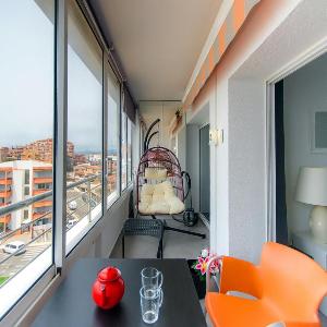 WELCS APARTAMENTO 358 EMP con terraza con vista