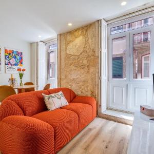 Magnolia 2 Luxury with AC Metro Downtown Porto