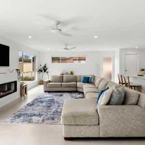 Callala Living - Pet Friendly - 5 Min Walk to Beach