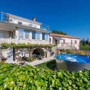 Holiday house Little Oasis Krk
