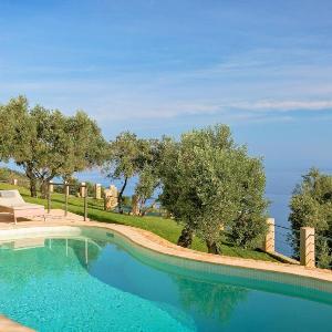 Villa Kalyvia Beta Kalyvia Skiathos Private Infinity Pool & Sea Views