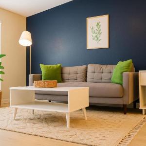 Comfy Bed near the heights with Pool Gym Washer