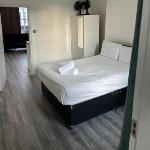 PADDiNGTON STATION HYDE PARK APARTMENT