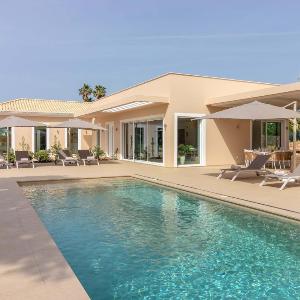 Villa Dolcevita Modern Villa with Private Pool BBQ Near Carvoeiro