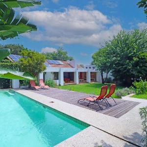 A42 House Art-Filled Boutique Stay Parktown North