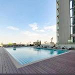 VayK - Modern 1 BD with Balcony & Community Views 