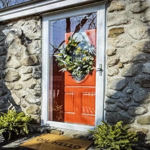 Cozy Stone Cottage With Short Drive To 3 Beaches