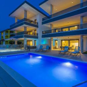 Apartments Luna