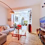 Beautiful Parisian flat near canal de l'Ourcq 
