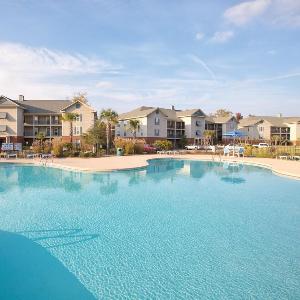 Lake Marion Resort 2BR Apartment