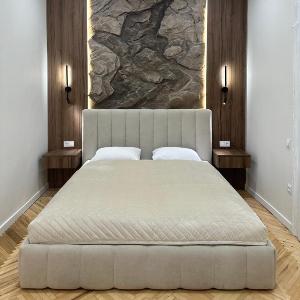 Stone & Wood Apartments