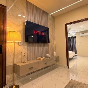 Brand New Family Apartment Hygienic and Comfortable Stay Balcony Free Parking Kitchen and Fast WiFi E11 Islamabad