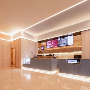 Hanting Wuhan Yellow Crane Tower Shouyi Square Hotel