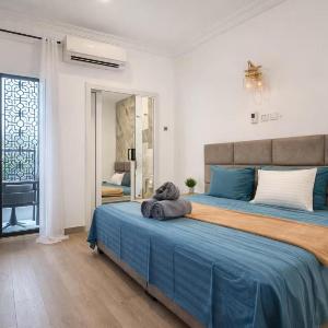 Royal Blu Luxury Suite - 24hrs Power and Security