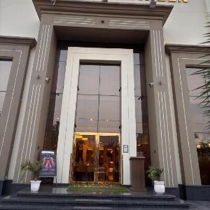 Highgarden Hotel