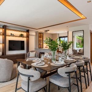 Luxury Golf Townhouse in Aloha with Pool & Garden