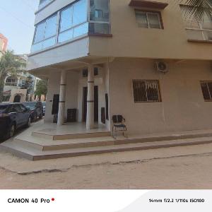 Maison Khar Yalla