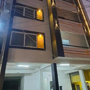 Fully Furnished - 2BHK Flat Near Rajiv Gandhi Sqr