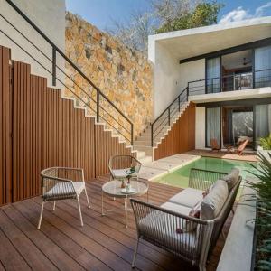 Design Retreat with Pool in Centro Merida Santiago