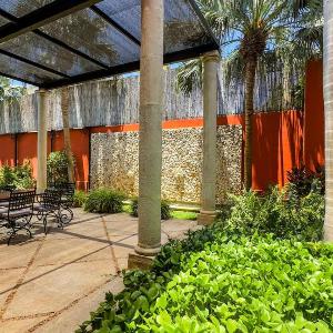 Family 3 bdrm Hacienda House in Centro