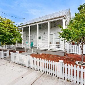 KW31 Three Flowers Guesthouse