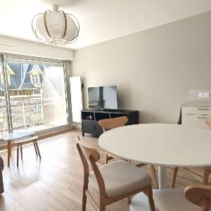 Appartement moderne avec balcon - 4 pers. - FR-1-673-21