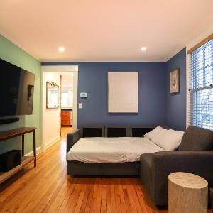 Historic Riverside Getaway with Private Beach Boat Rental on Property and Outdoor BBQ