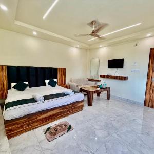 Shree Krishna Palace Hotel