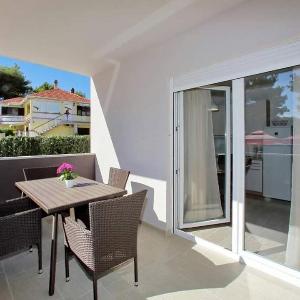 Apartments Petras