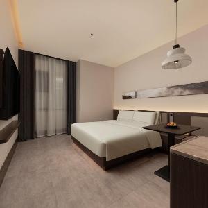 Atour Hotel Suzhou Guanqian Street Ganjiang East Road Hotel