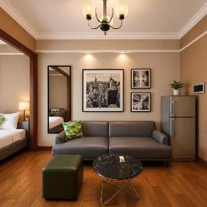 The Manor - Quiet Comfortable & Central Studio with Pool Access