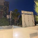 001 JRE apartment with stunning boulevard veiw 