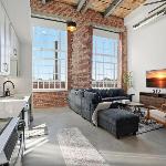 Modern Comfort 2BR Stay in GVL