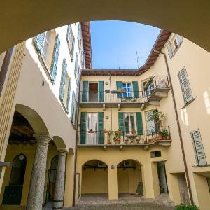 Como Center Apartments