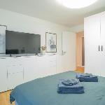 5-Star Penthouse with Private Jacuzzi at Elite Comfort 