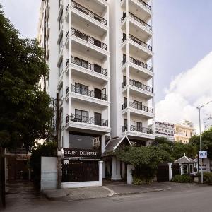 WH BKK1 Residence & Apartments