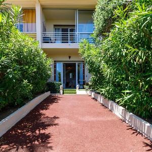 Duplex la Raguette by Halldis