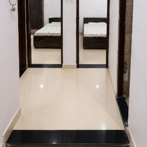 Radhe Radhe bhawan