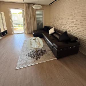 Lalzi Vacation Apartment