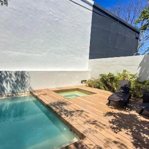 Casa Naranjas Design home with Pool and Jacuzzi