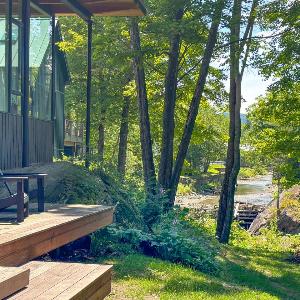 Stunning Modern Retreat Overlooking The Mad River