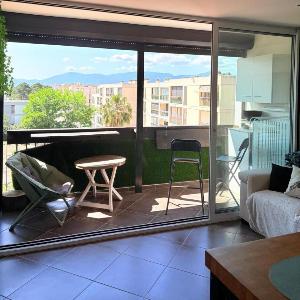 St Cyprien Charmant appartement ensoleille