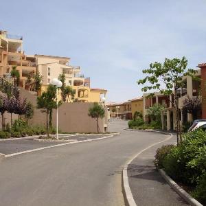 Apartment - Sleeps 4 - Parking - Pool - Sea Views
