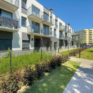Family Apartment with Balcony Air Conditioning and Parking by Renters Prestige