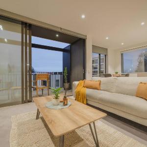 Bright 2 Bedroom Apartment in Central Christchurch