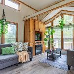 The Nook Tiny Home Fire Pit Close to Lake