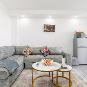 1 bedroom on high floors