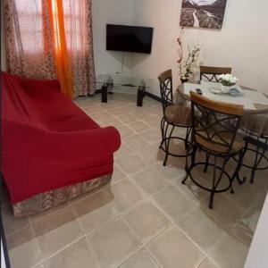 ROANA APTS 2 Bedroom Upstairs Apt Centrally located with Air Condition