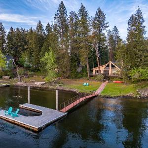 Lake Cabin 4BR - Private Dock & Views