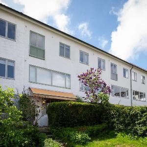 Local 1BR Townhouse Stay in Orgryte - Near Central Gothenburg